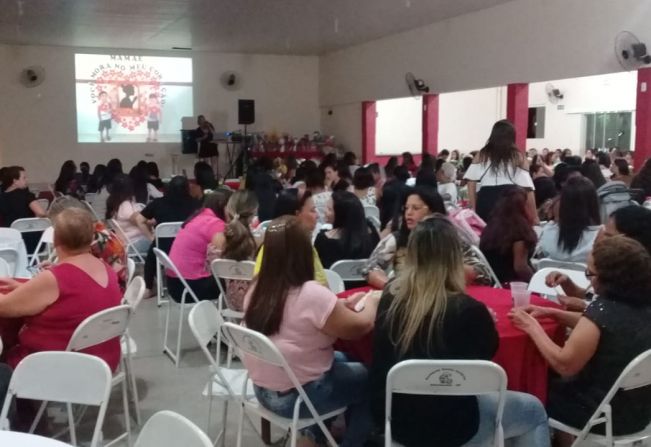 Jantar em Homenagem ao Dia das Mães